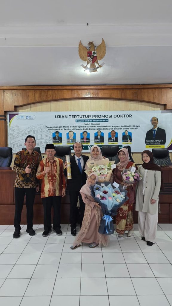 Redydian Aditya Nugraha pada Program Doktor Ilmu Pendidikan FKIP Universitas Sebelas Maret (UNS)